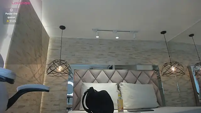 dorothy vegga online show from 24, 9, 2025