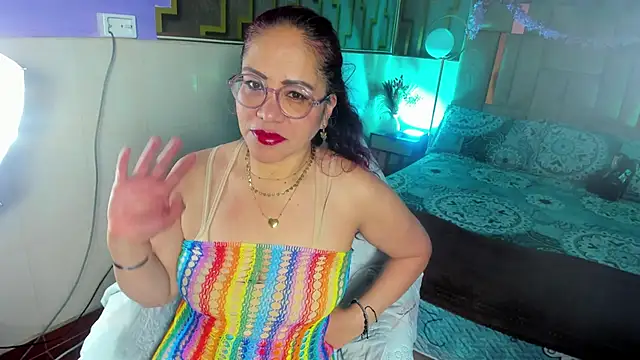 maria paulac online show from 19, 10, 2025