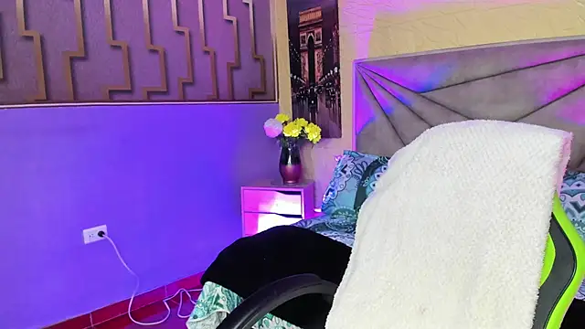 maria paulac online show from 19, 9, 2025