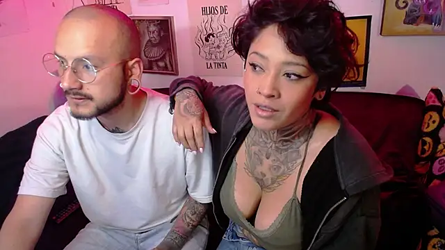 Snapshot of tatouagendecouple chatting on 4, 11, 2025 tatouagendecouple online show from 4, 11, 2025
