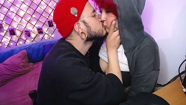 Snapshot of tatouagendecouple chatting on 26, 11, 2025 tatouagendecouple online show from 26, 11, 2025