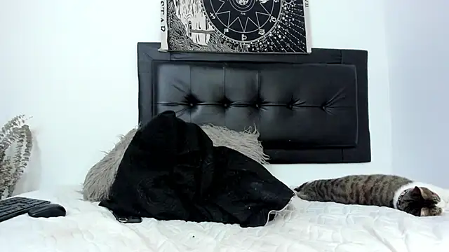 remyflux666 online show from 15, 1, 2025