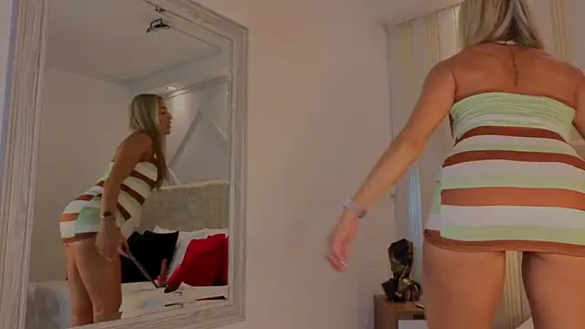 Tayra Pradit online show from 6, 10, 2025