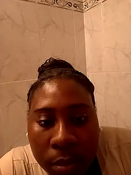 KennyBigWoman online show from 13, 11, 2025