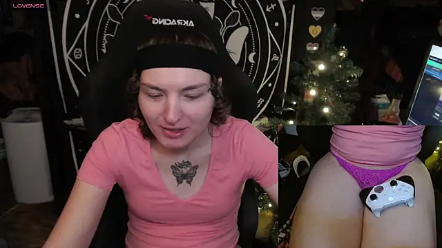 BrandiWRLD 999 online show from 14, 1, 2025