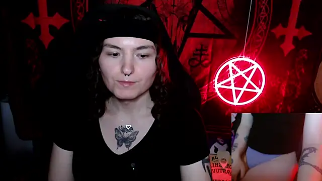 BrandiWRLD 999 online show from 5, 10, 2025