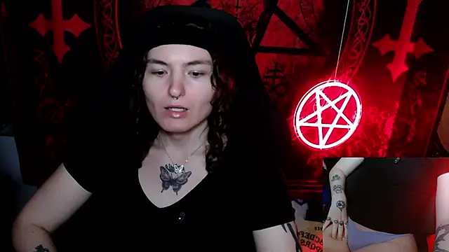 BrandiWRLD 999 online show from 15, 10, 2025