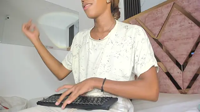 tifany bigdick online show from 3, 10, 2025