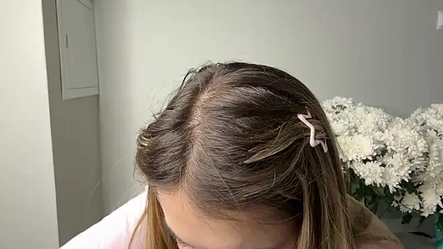 elisa moon online show from 14, 2, 2025