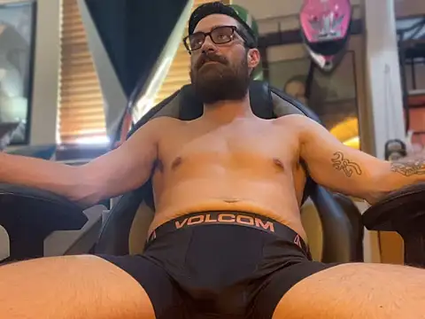 slutty guy12 online show from 13, 3, 2025