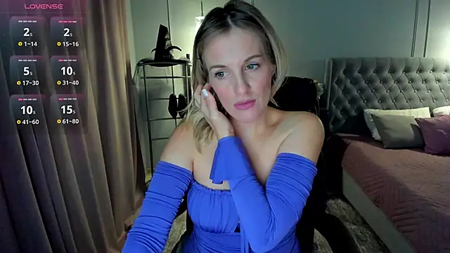 Snapshot of I_D_A chatting on 24, 9, 2025 I D A online show from 24, 9, 2025