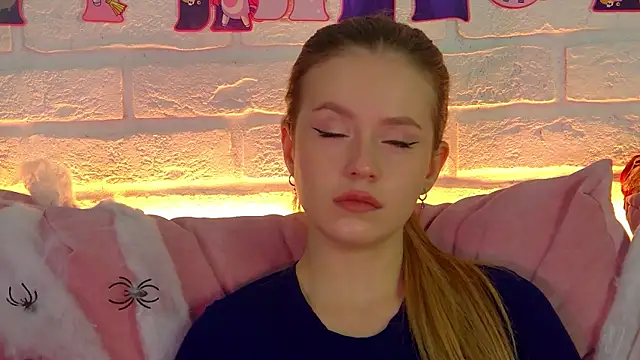 MilanaBalmain online show from 1, 11, 2025