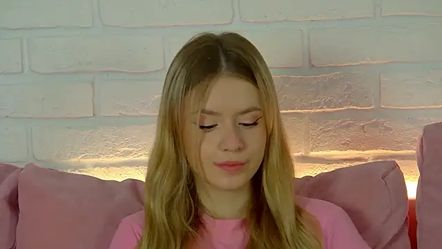 MilanaBalmain online show from 21, 9, 2025