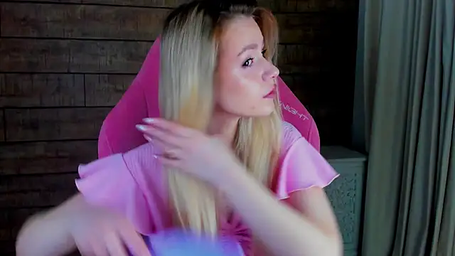 MilanaBalmain online show from 2, 3, 2026