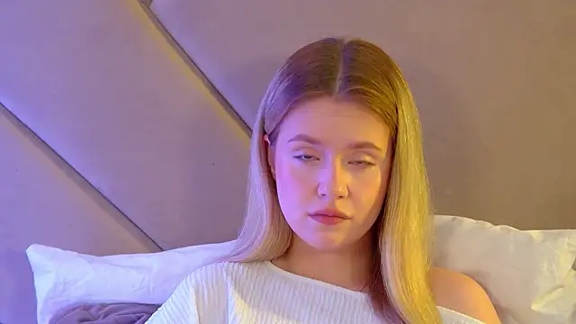 MilanaBalmain online show from 15, 5, 2026