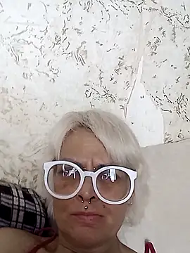 Gardener of Illusions online show from 31, 10, 2025