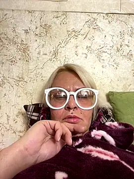 Gardener of Illusions online show from 7, 11, 2025