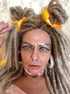 Snapshot of Gardener_of_Illusions chatting on 6, 2, 2026 Gardener of Illusions online show from 6, 2, 2026