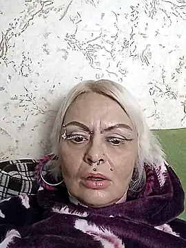 Gardener of Illusions online show from 6, 11, 2025