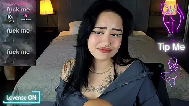 Snapshot of baby__kim chatting on 5, 12, 2025 baby kim online show from 5, 12, 2025