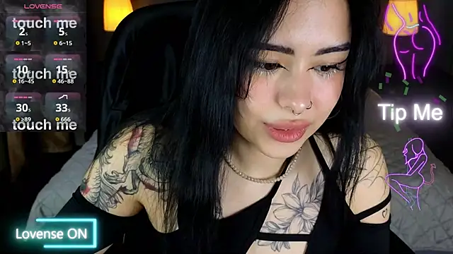 Snapshot of baby__kim chatting on 17, 12, 2025 baby kim online show from 17, 12, 2025