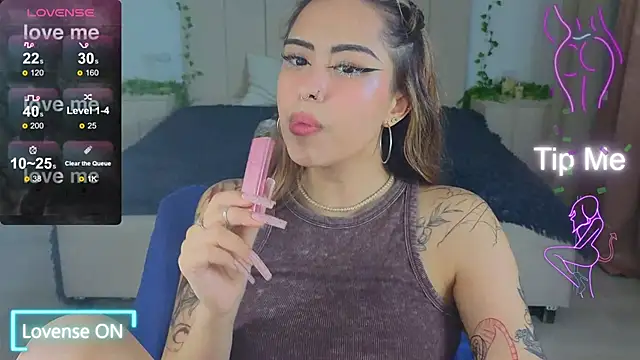 Snapshot of baby__kim chatting on 31, 10, 2025 baby kim online show from 31, 10, 2025