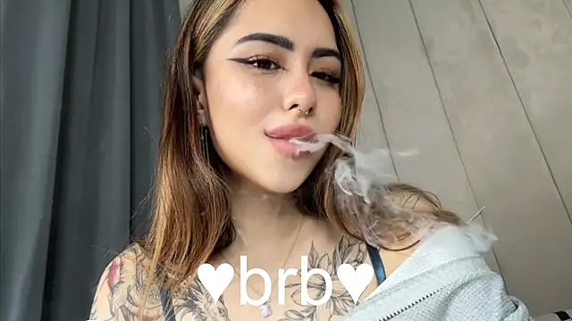 Snapshot of baby__kim chatting on 26, 10, 2025 baby kim online show from 26, 10, 2025