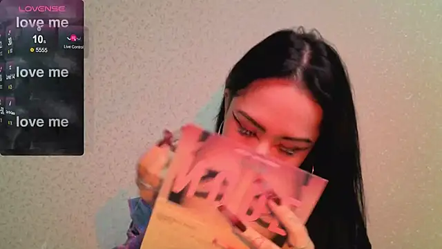 baby  kim online show from 3, 6, 2026