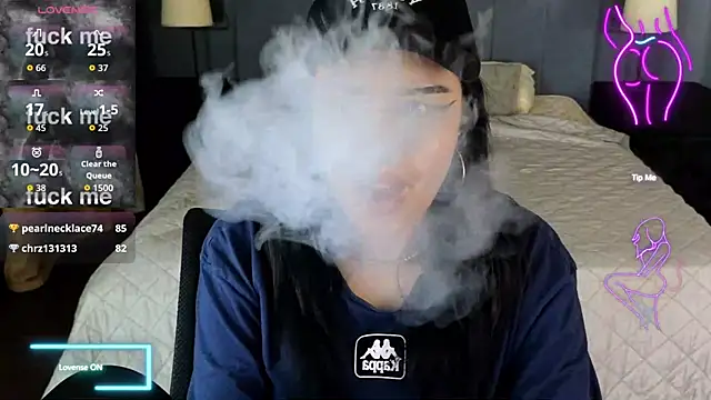 Snapshot of baby__kim chatting on 20, 12, 2025 baby kim online show from 20, 12, 2025