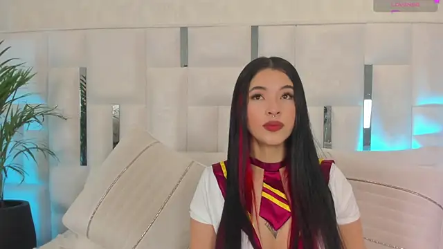 im nika  online show from 20, 9, 2025