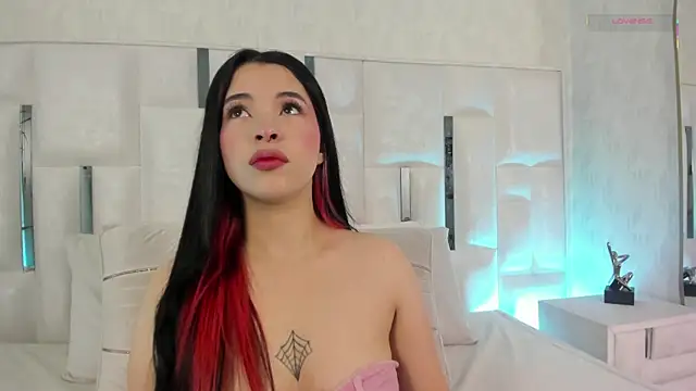 im nika  online show from 15, 1, 2026