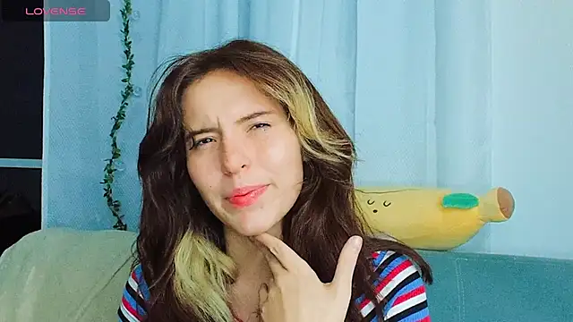 cherrybom969 online show from 4, 2, 2025