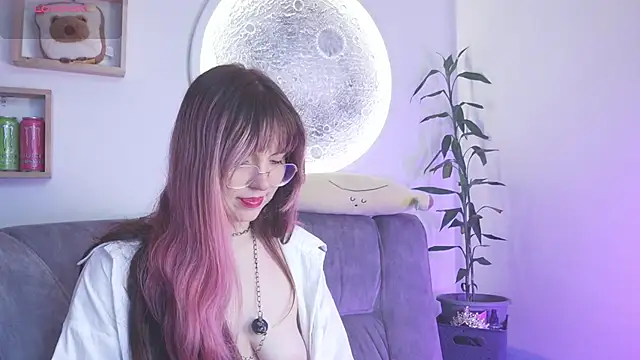 Snapshot of cherrybom969 chatting on 5, 6, 2026 cherrybom969 online show from 5, 6, 2026