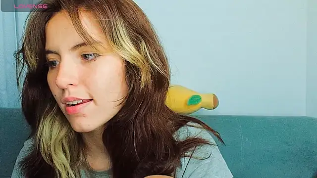 cherrybom969 online show from 31, 1, 2025