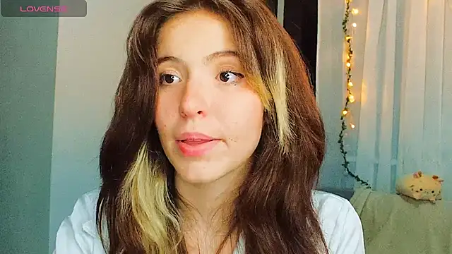 cherrybom969 online show from 8, 2, 2025