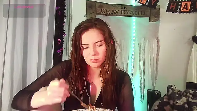 cherrybom969 online show from 17, 10, 2025