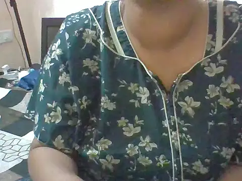 Sexy-Shalinii online show from 5, 4, 2026