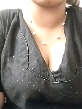 Sexy-Shalinii online show from 23, 11, 2025