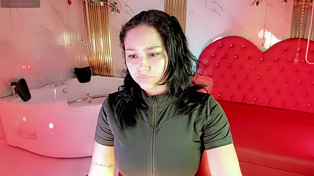 Snapshot of sexyy_kitty18 chatting on 9, 6, 2026 sexyy kitty18 online show from 9, 6, 2026