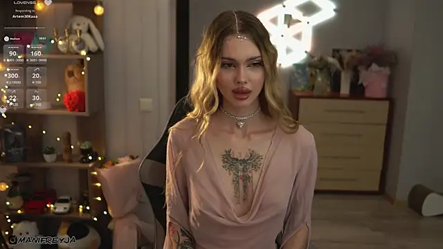 ManiFreyja online show from 7, 10, 2025