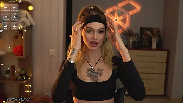 ManiFreyja online show from 22, 10, 2025