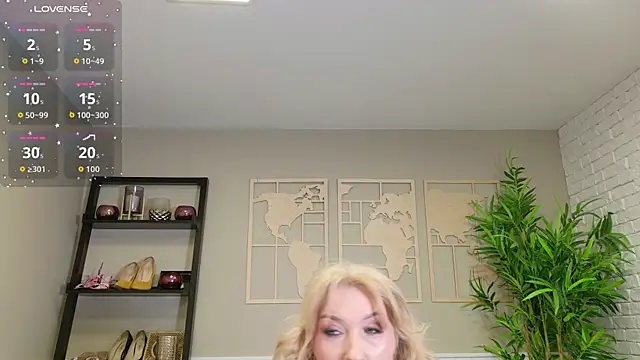 LadyLeea online show from 13, 5, 2026