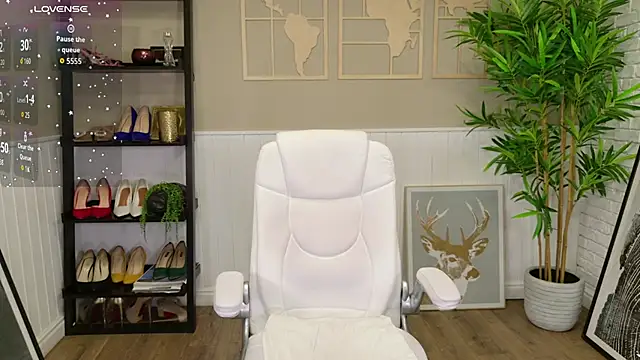 LadyLeea online show from 13, 1, 2026