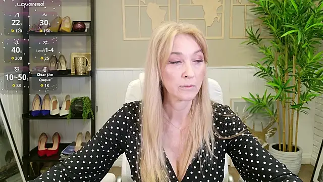 LadyLeea online show from 22, 5, 2026