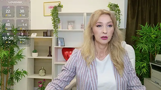 LadyLeea online show from 18, 6, 2026