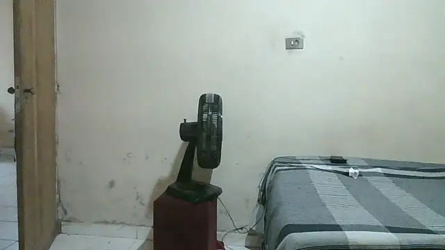 Snapshot of pornstarbrezillian chatting on 2, 12, 2025 pornstarbrezillian online show from 2, 12, 2025