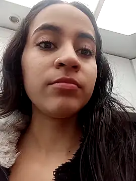 Mia Fischer online show from 8, 10, 2025