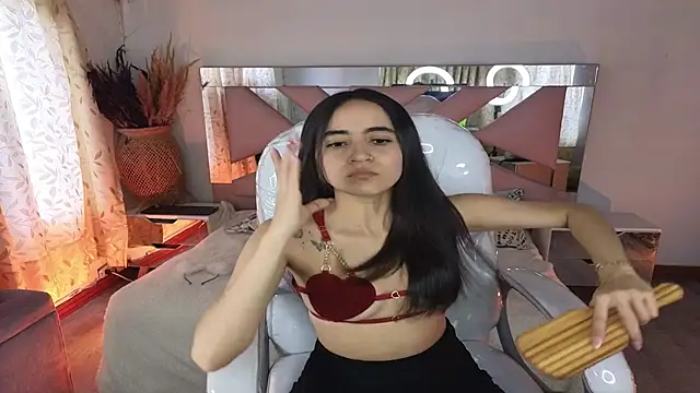 Mia Fischer online show from 2, 12, 2025