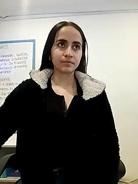 Mia Fischer online show from 3, 10, 2025