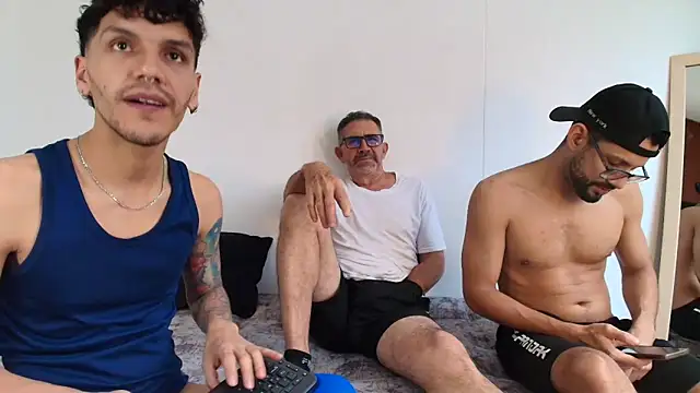 Benjamin show online show from 19, 12, 2025